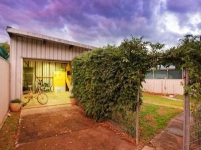 22 Simmonds Street , Mount Beauty