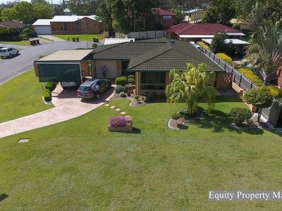 2 Barnard St, Carindale