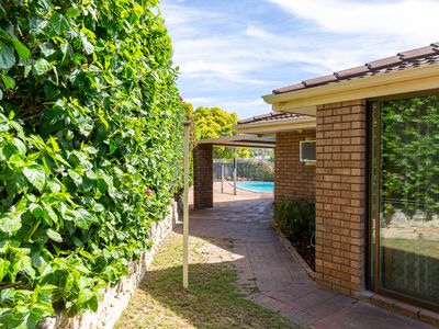 10a Lehmann Court, Kingsley