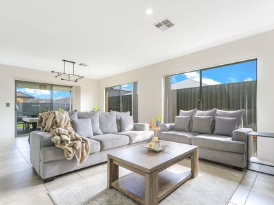 7 Coliban Approach , Baldivis