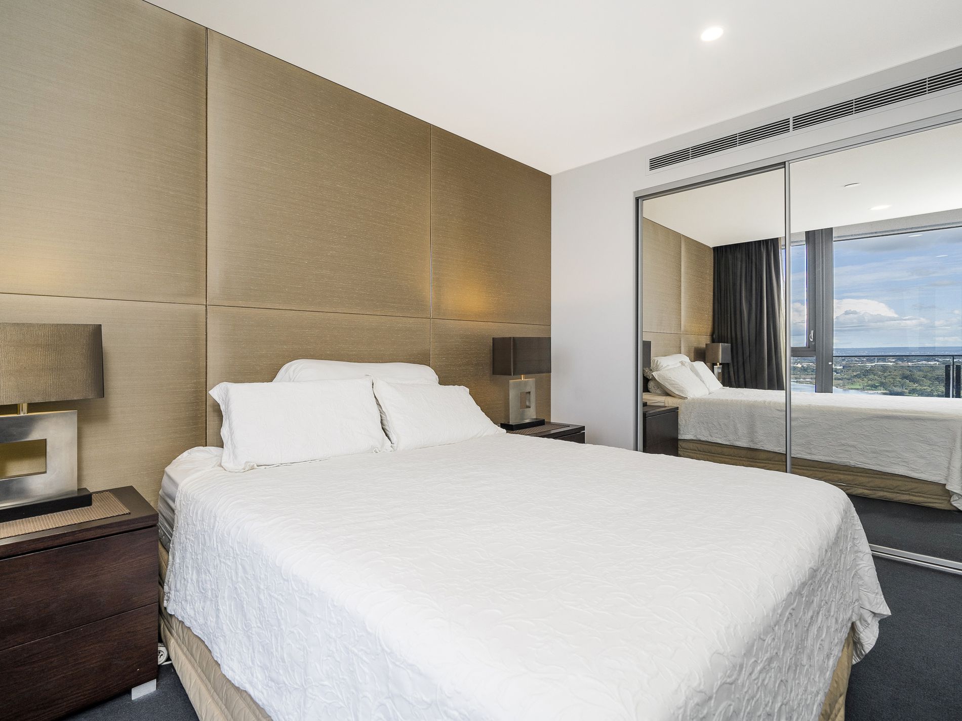 1908 / 96 Bow River Crescent, Burswood