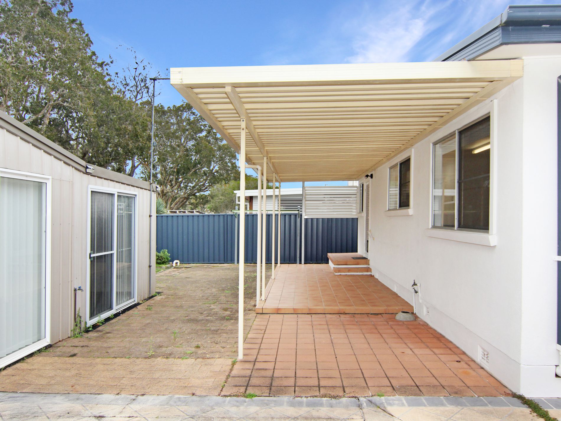 30 Hadley Street, Forster