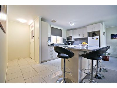 4 / 10 Sturt Circle, Dubbo
