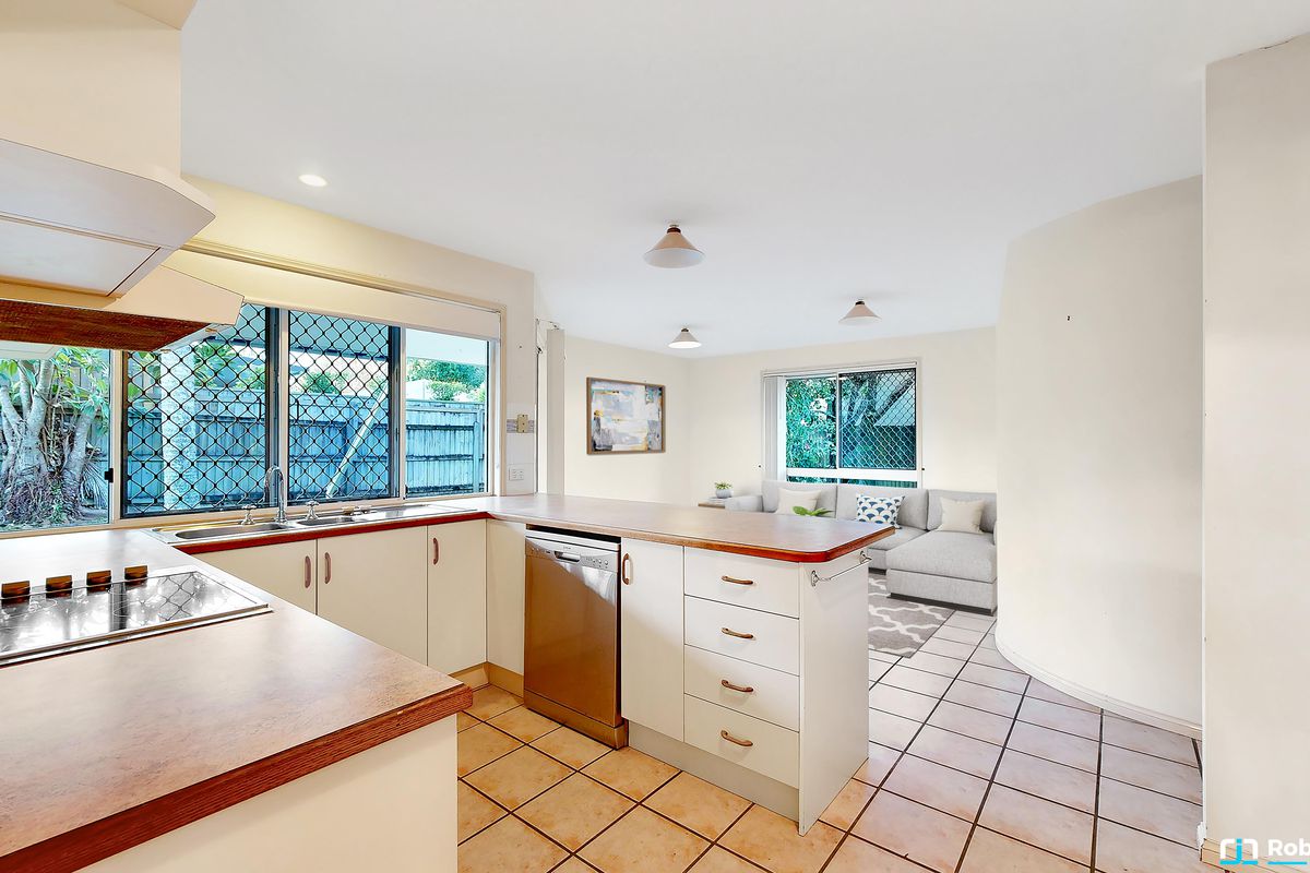 25 Woolumba Street, Tewantin