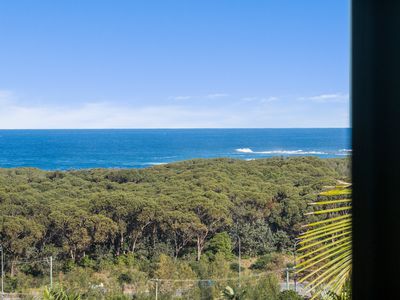 17 Canberra Crescent, Burrill Lake