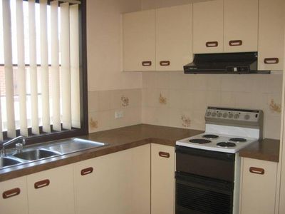 1 / 101 Pur Pur Avenue, Lake Illawarra