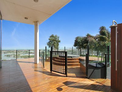 2401 / 50 Albert Road, South Melbourne