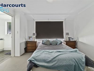 11 ARUM CORNER, Glen Iris