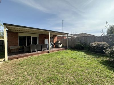 2 / 15 Bradford St , St Albans Park