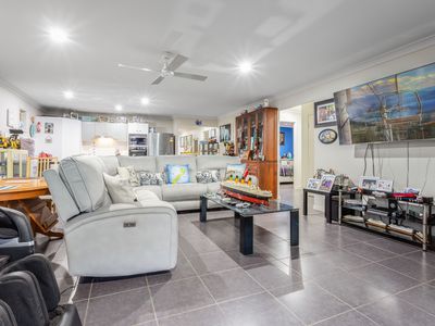 32 Lilly Crescent, Kallangur