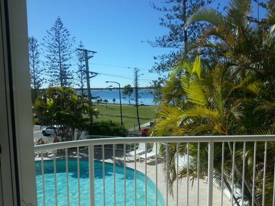 304  182 Marine Parade, Labrador