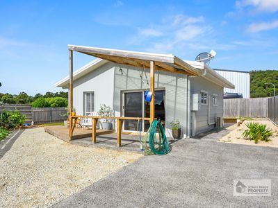 9a Irbys Circus, Sisters Beach