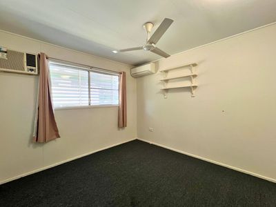 6 Caleb Crescent, Dysart