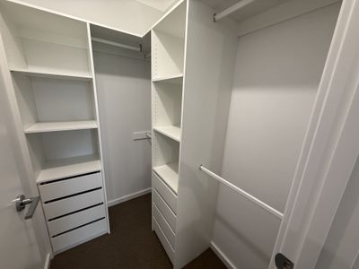 8 Driftway Street, Austral