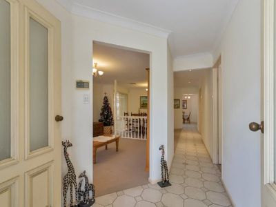 27 Balmoral Grove, Karalee