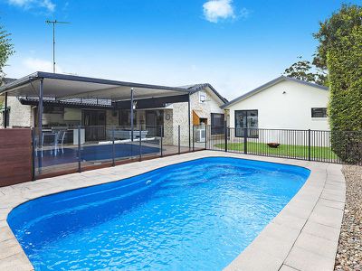 17 Ghost Gum Avenue, Kuluin