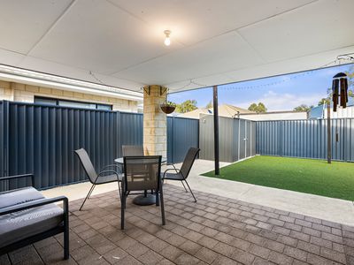 12 ANGOVE ROAD, Baldivis
