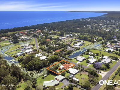 4 Pandanus Drive, Dundowran Beach