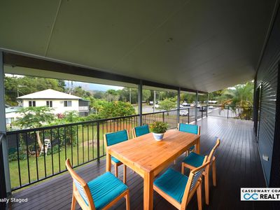 10 Hart Street, Mossman