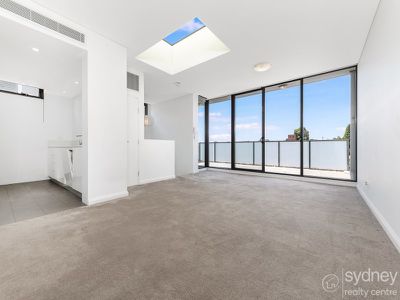 205 / 11B Mashman Avenue, Kingsgrove