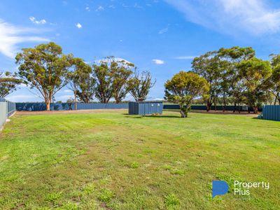 14 Greens Lane, Wedderburn
