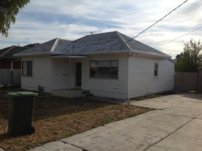 28 Willow Crescent, Bell Park