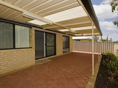 2 / 20A Staines Street, Lathlain