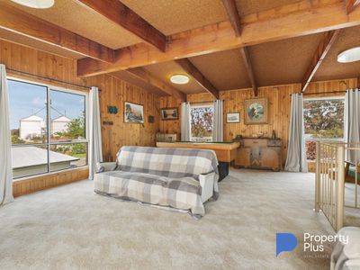 11 Currie Street, Charlton