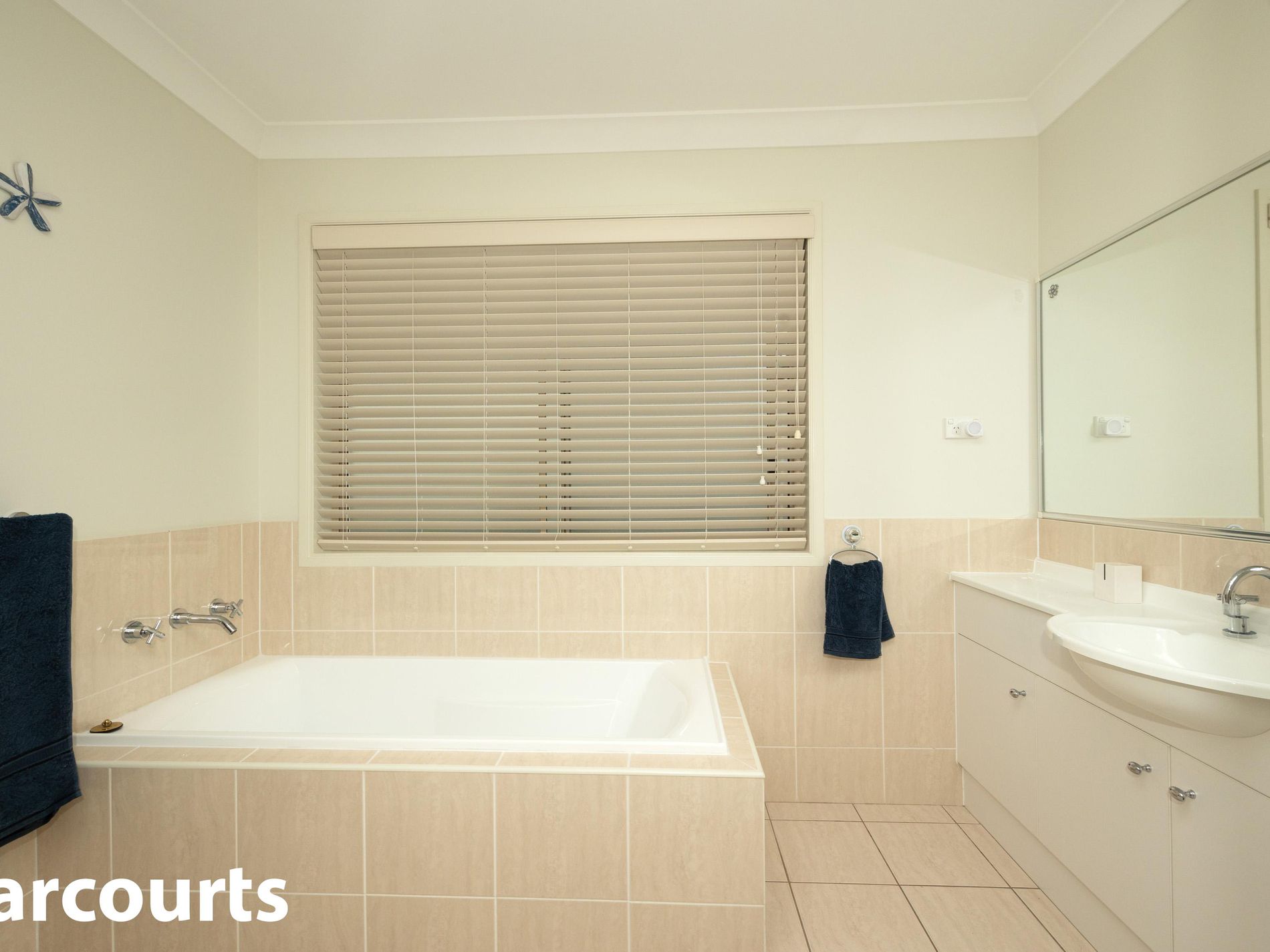 10 Callistemon Court, Ulladulla