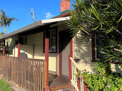 Cottage 2 / 199 Jacobs Drive, Sussex Inlet