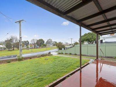 15 Howard Place, Seymour