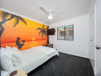 2A Pandora Parade, Noraville