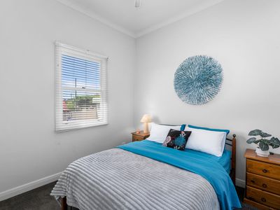 9 The Avenue, Seymour