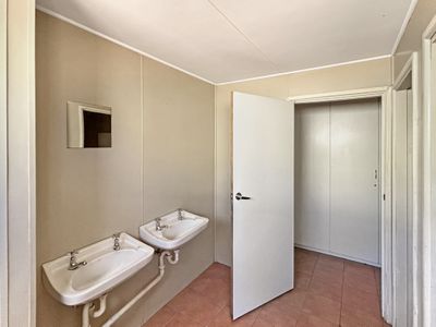 16 Siren Street, Dubbo