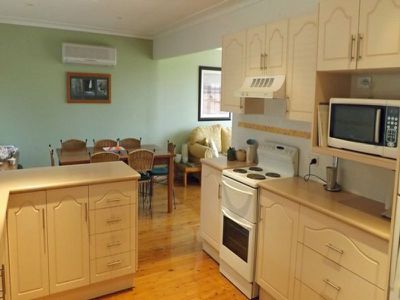 7 Davies Street, Mollymook