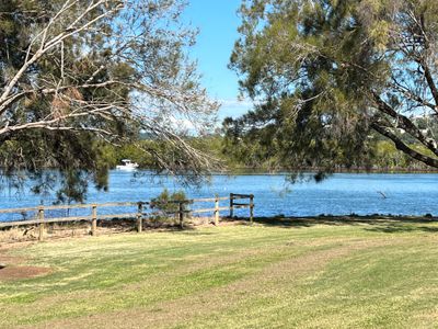 2 Sunset Place, Tweed Heads West