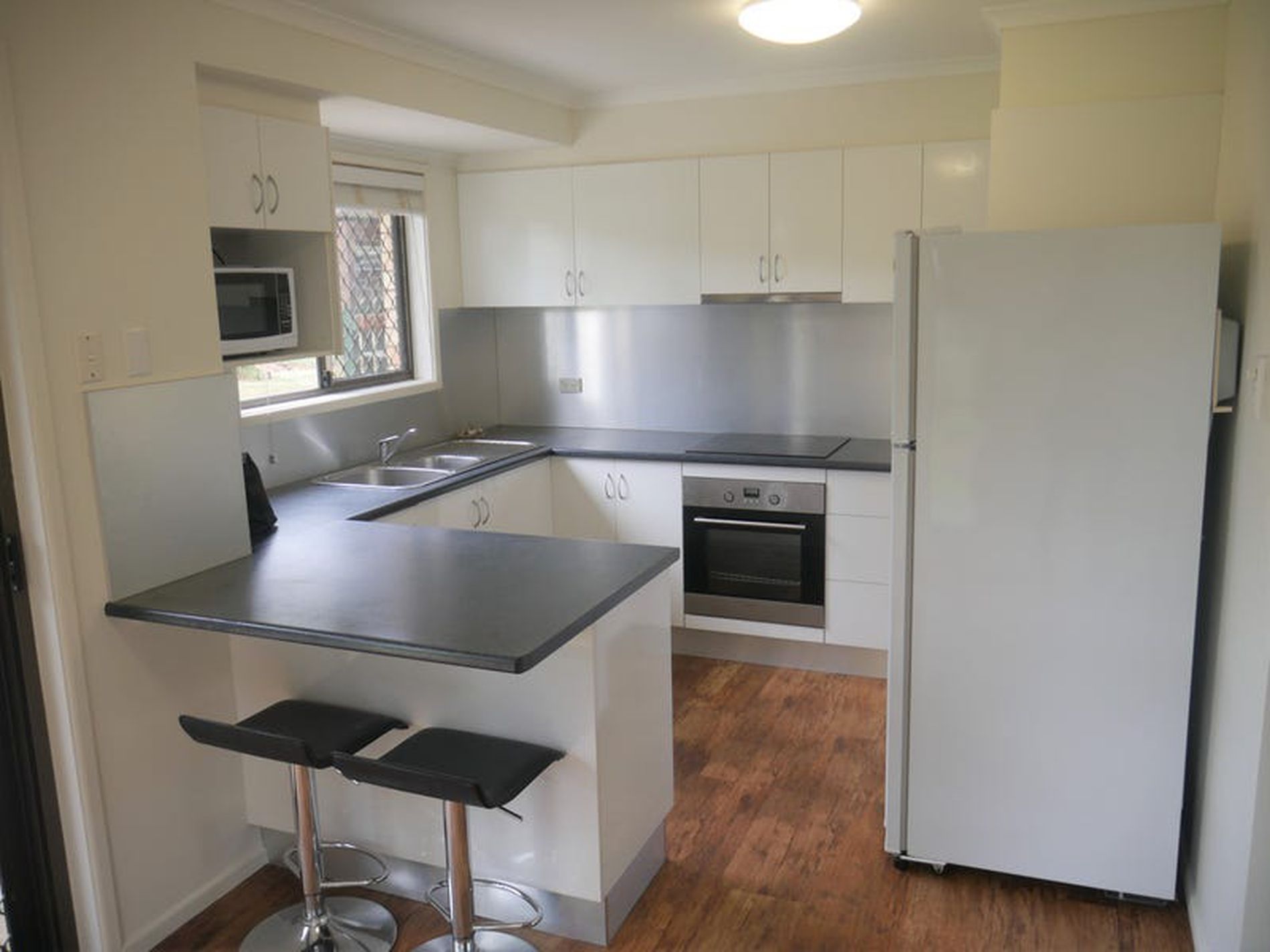13676 D'Aguilar Highway, Nanango