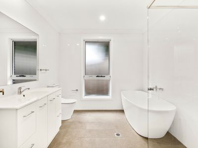 22A Tresnan Street, Unanderra