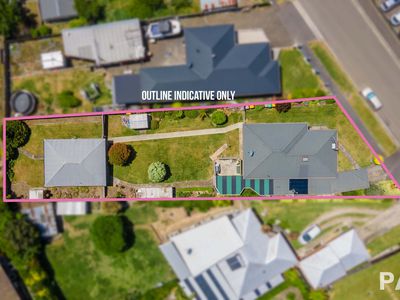 4 Lockhart Street, Youngtown