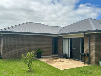 9 Hydrangea Avenue, Parkes