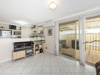 4 / 5 Sainte Maxime Avenue, Port Kennedy