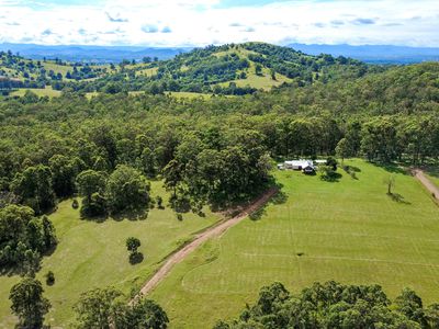 5851 The Bucketts Way, Bootawa