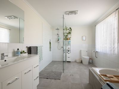 55 Clifftop Drive, Sunnyside