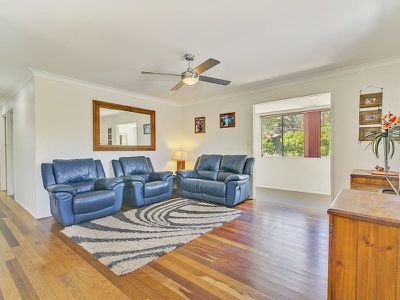 14 Karoonda Crescent, Rochedale South