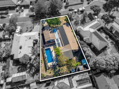 10 Wyldwood Close, Somerville
