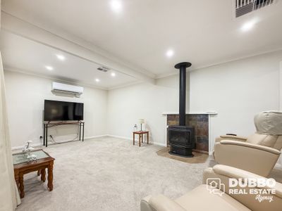 14 Hazelwood Drive, Dubbo