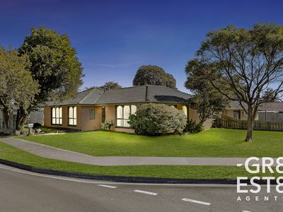 1 Halstead Court, Cranbourne
