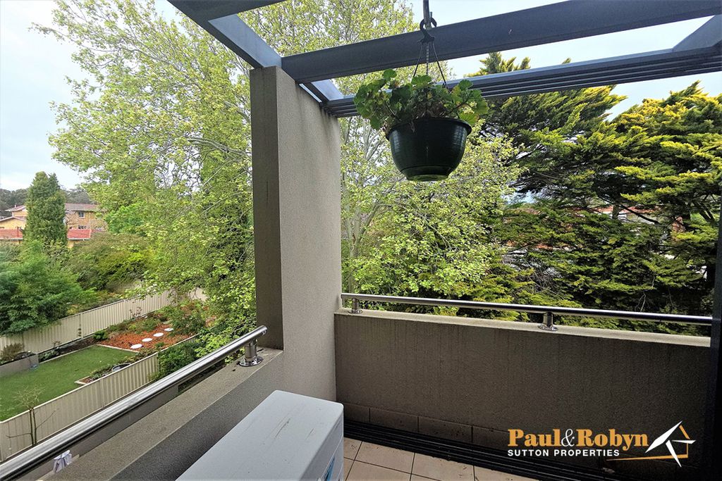 32 / 29 State Circle, Deakin