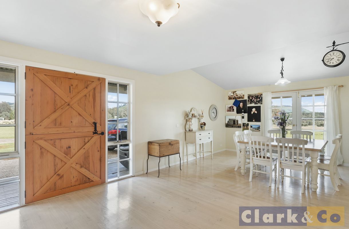 961 Howes Creek Road, Mansfield Clark & Co Real Estate