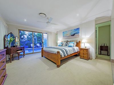 12 Blue Gum Place, Wakerley